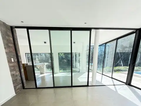 Av del Lago 3100