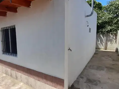 Departamento en Alquiler en Burzaco, $ 430.000