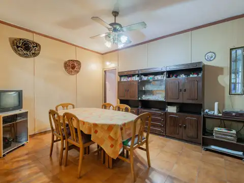 Depto Tipo Casa en Venta de 4 ambientes