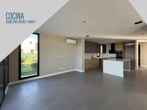 Casa en Venta 1 año