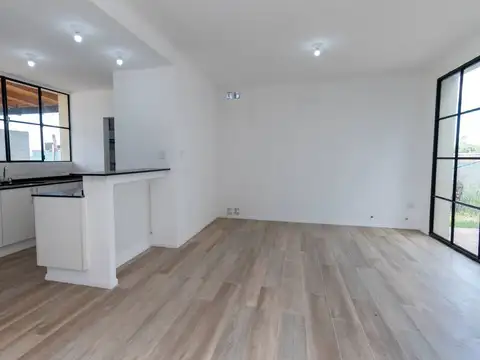 Casa en Venta 1 año