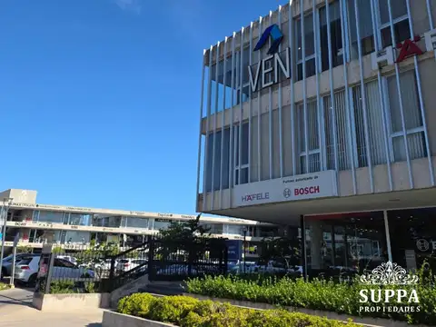 LOCAL EN VENTA CENTRO COMERCIAL VILLANUEVA - VEN