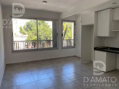 Depto Tipo Casa en Alquiler de 2 dormitorios
