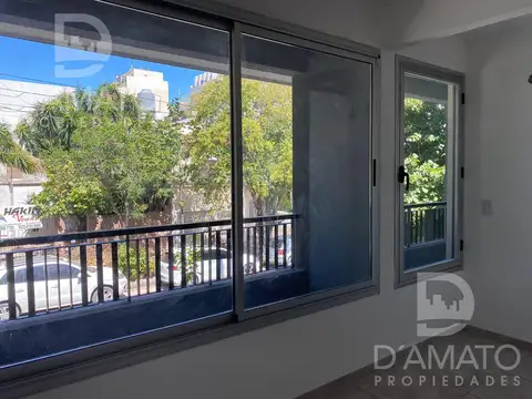 Depto Tipo Casa en Alquiler en Villa Devoto, $ 1.350.000