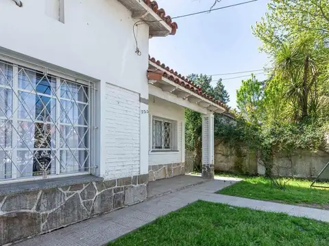 Casa en Venta en City Bell, Partido de La Plata
