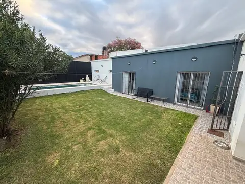 Casa en Venta en Talleres Oeste, USD 119.000