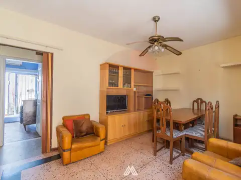 Sarandí 900