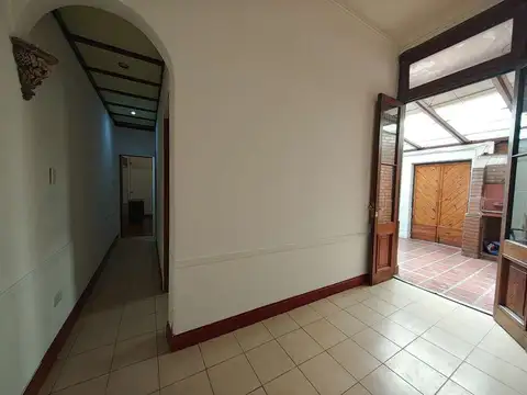 Depto Tipo Casa 3 ambientes con 1 baño