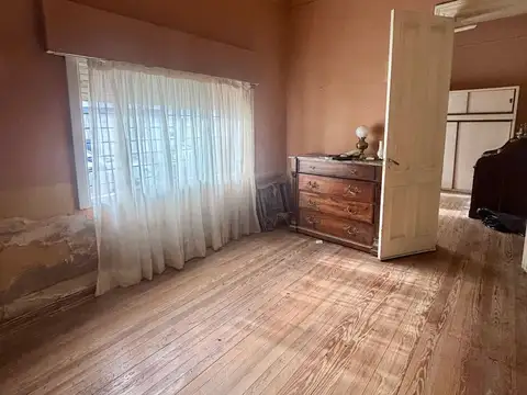 CASA EN VENTA EN PERGAMINO