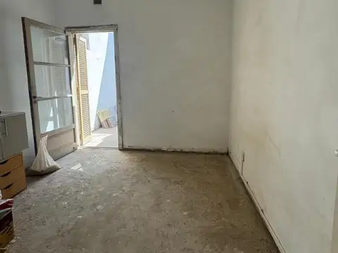 Depto Tipo Casa en Venta 40 años