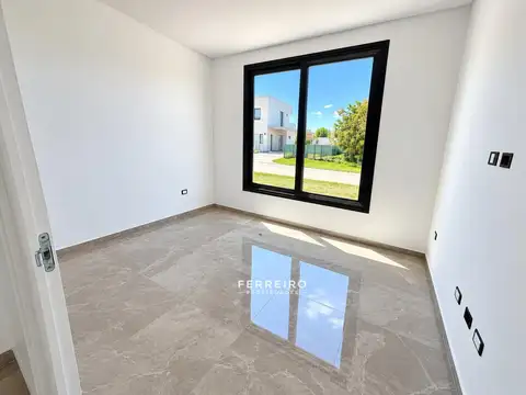 Casa en Venta al Este