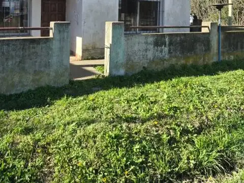 VENTA CASA GRAL LAS HERAS AMPLIO LOTE