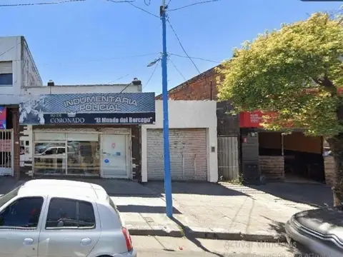 VENTA 2 LOCALES Y VIVIENDA FTE MC DONALD ESCOBAR
