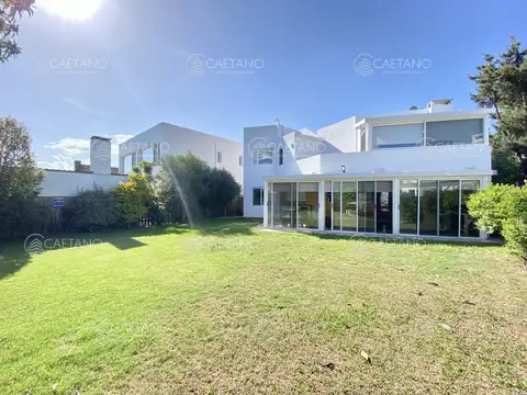 Casa en Alquiler Temporal en José Ignacio, USD 25.000