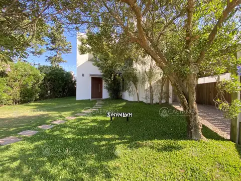 Casa en Alquiler Temporal de 4 dormitorios