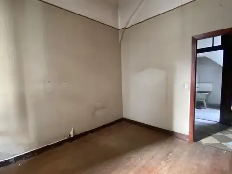 Depto Tipo Casa 4 ambientes con 1 baño
