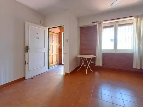 Departamento en Venta en Villa del Parque, USD 65.000