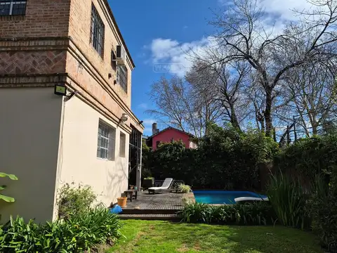 Casa en Venta con 1 cochera