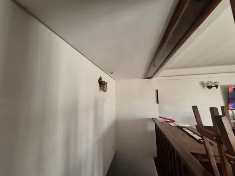 PH EN VENTA  3 AMB EN HIPOLITO YRIGOYEN LOMAS