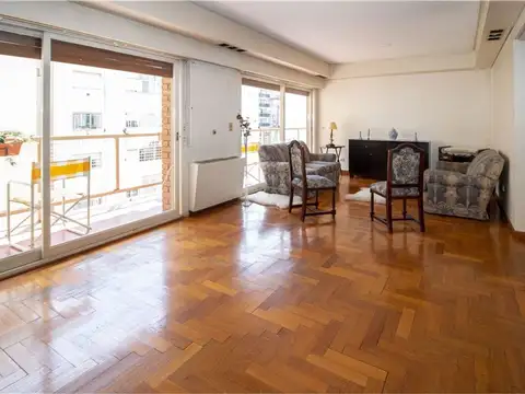 VENTA 4 AMB C/DEP COCH. BALCÓN APTO CRED. RECOLETA
