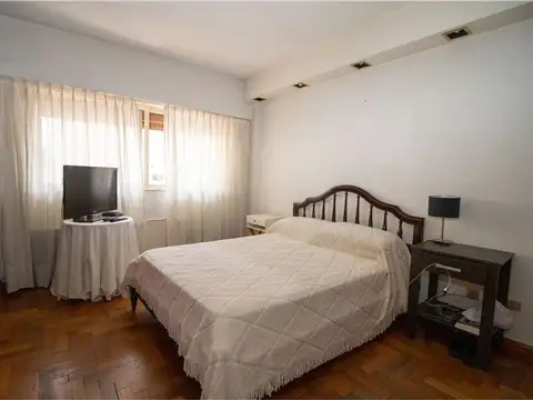 Departamento 4 ambientes con 3 baños
