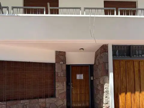 Casa en Venta en Mendoza, USD 160.000