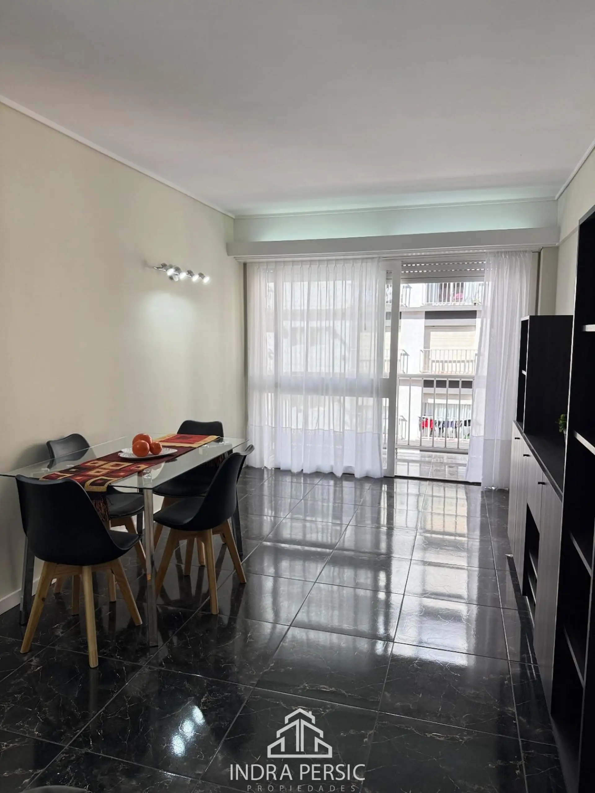 VENTA departamento Centro Mar del Plata 2 ambientes c/ espacio de cochera