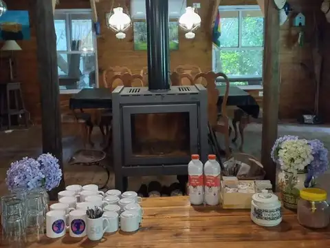 Casa 5 ambientes con 2 baños