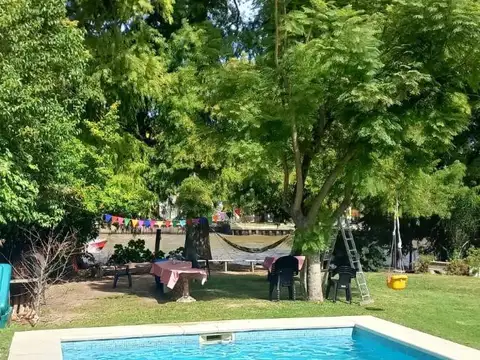 Casa en venta - 4 Dormitorios 2 Baños - 3.123Mts2 - Tigre