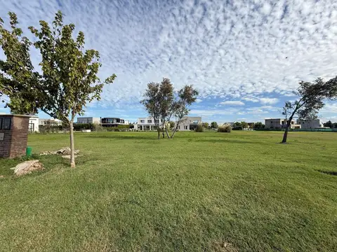 VENTA - EL NAUDIR - LOTE INTERNO - PERMUTA