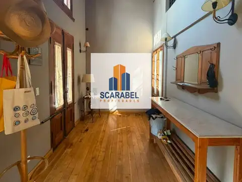 Casa 5 ambientes con 3 baños