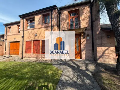 Excepcional chalet 5 amb c/ parque y piscina