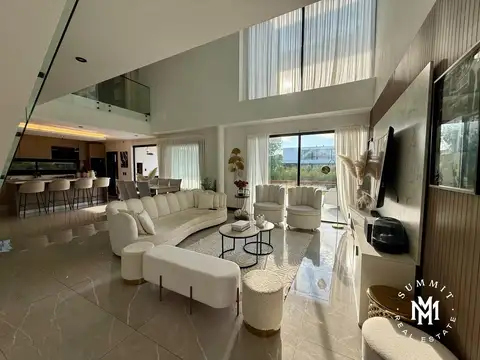 Casa en Venta 1 año
