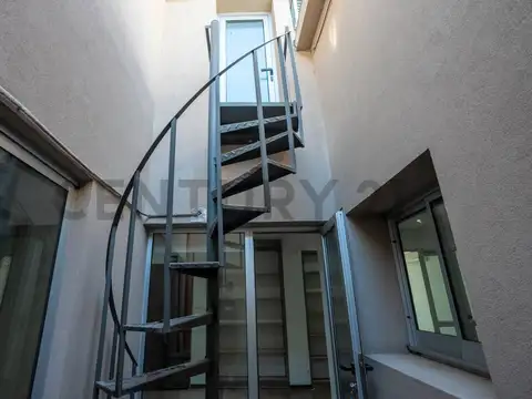 40 ENTRE 9 Y 10 700, Piso 0