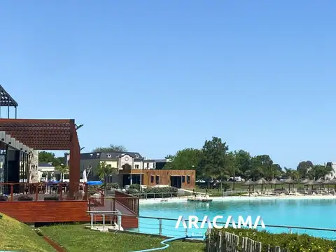 Terreno en Venta de 925,0 m2