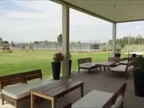 Terreno en Venta 20  mts Frente