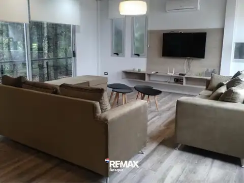 Casa en alquiler anual Barrio Golf Costa Esmeralda