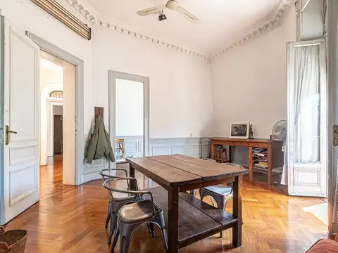 Departamento en Venta 90 años