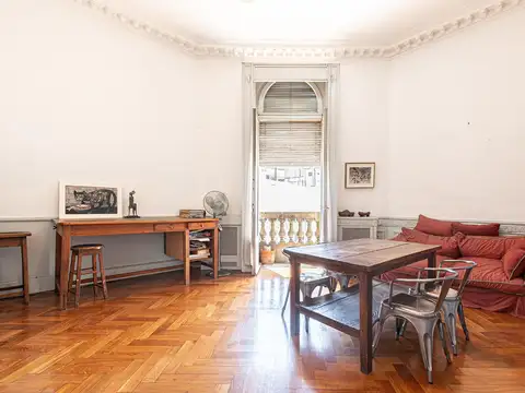 Departamento 5 ambientes con 2 baños