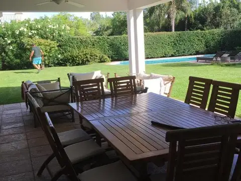 Casa - Pacheco Golf Club