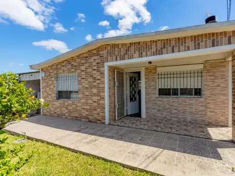 Venta Casa 2 Dormitorios, FINANCIADA, en Pando