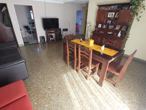 DEPARTAMENTO 3 AMBIENTES EN RAMOS MEJIA