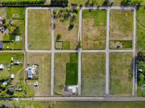 Terreno en Venta en Manzanares, USD 20.000