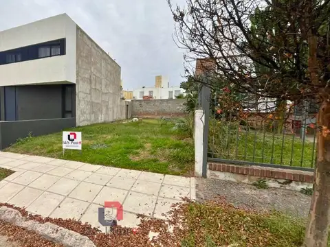 Terreno en Venta 6  mts Frente