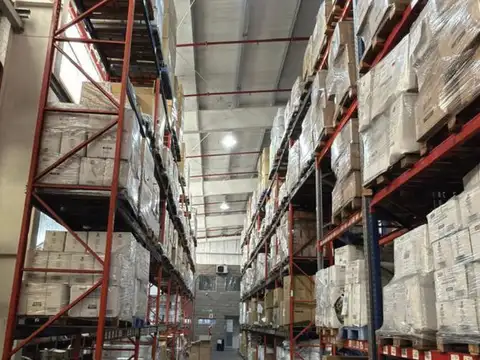 Alquiler Galpón Depósito de 2000 m2 en Carapachay Vicente Lopez Zona Norte