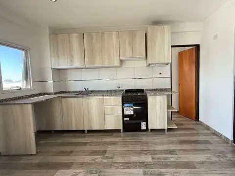 VENTA DTO 2 AMB A ESTRNAR- LANUS OESTE