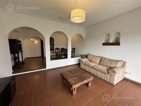 Departamento 4 ambientes con 2 baños