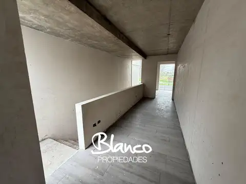 Departamento 4 ambientes con 3 baños