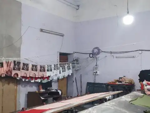 Local en Venta 70 años