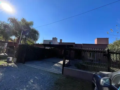 Casa en Venta con 5 cocheras